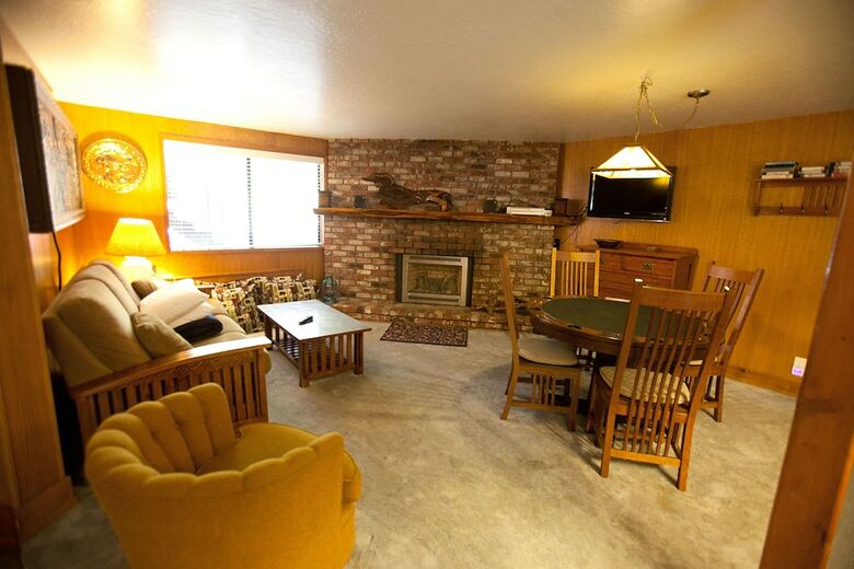 Cabana The Tree House II