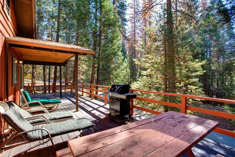 Cabana Deer Hollow