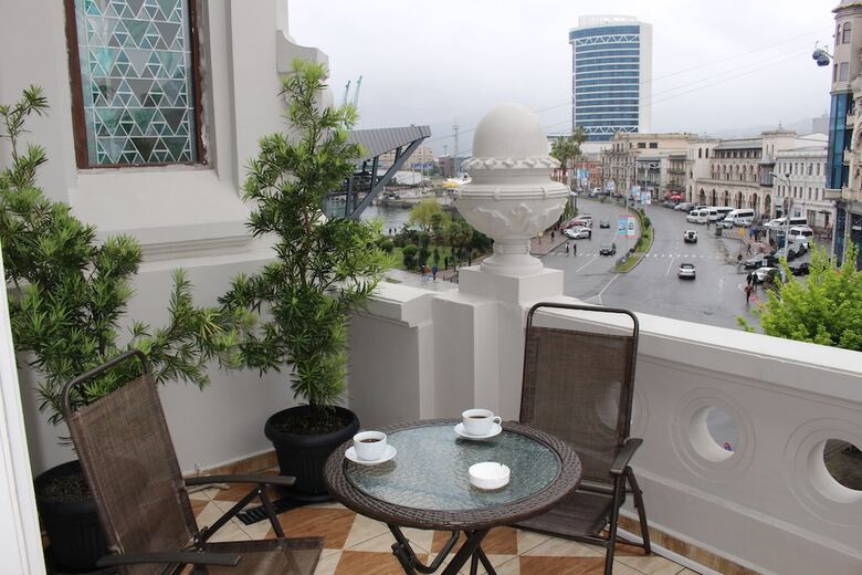 Boutique Hotel 32