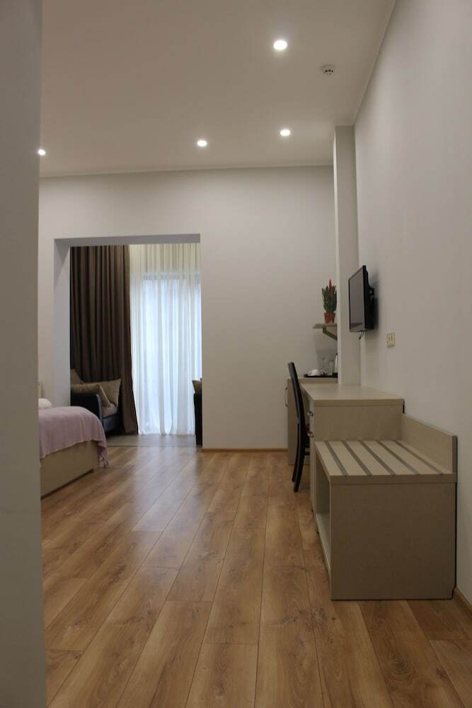 Boutique Hotel 32