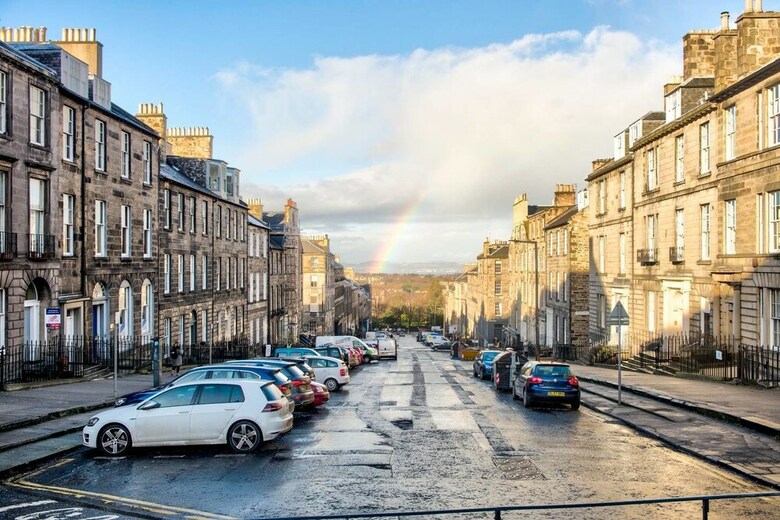 Apartamentos Modern Home 5 Minutes Walk From Princes Street