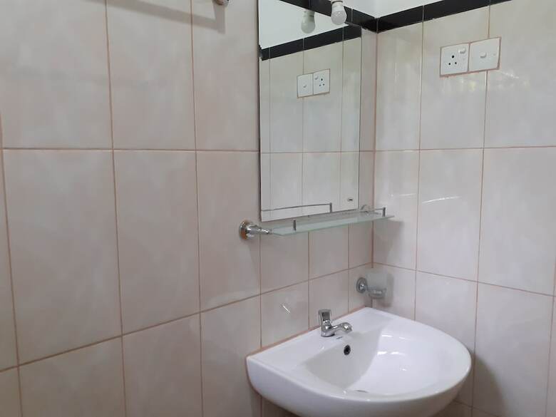 Bed & Breakfast Golden Pearl Safari Villa