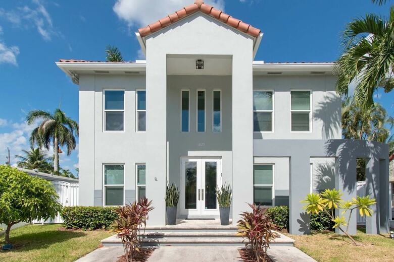 Hollywood Dream House - 5 Bedroom W/heated Pool