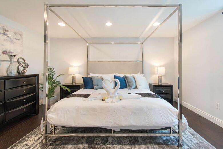 Hollywood Dream House - 5 Bedroom W/heated Pool