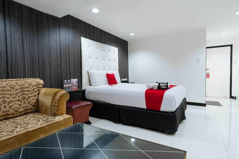 Hotel Reddoorz Plus @ V. Mapa Extension Santa Mesa