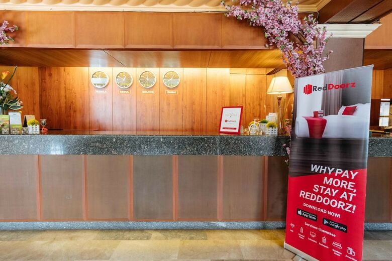 Hotel Reddoorz Plus @ V. Mapa Extension Santa Mesa