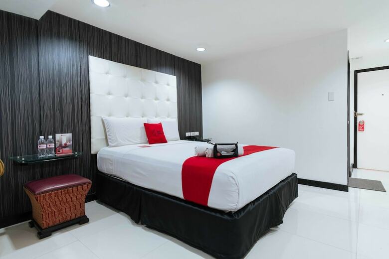 Hotel Reddoorz Plus @ V. Mapa Extension Santa Mesa