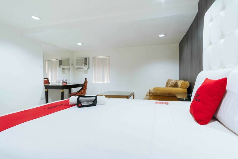 Hotel Reddoorz Plus @ V. Mapa Extension Santa Mesa
