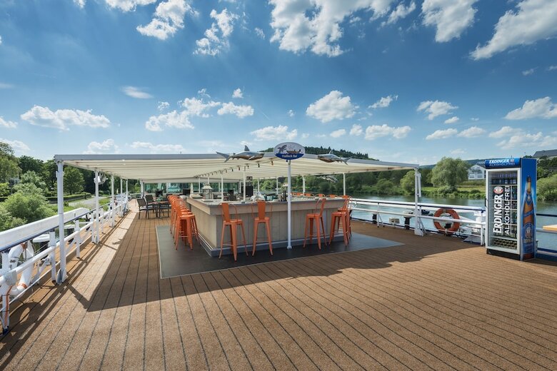 Hotel River B�r