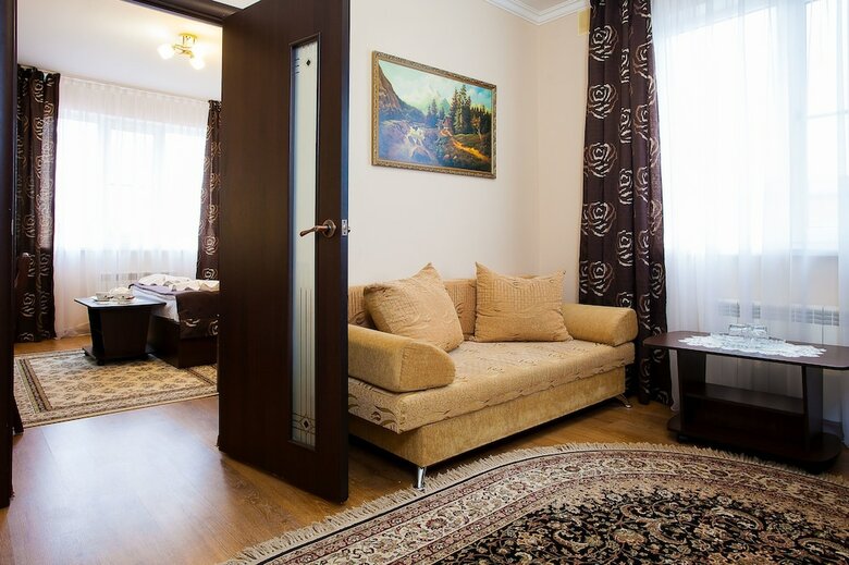 Grand Leonardo Hotel