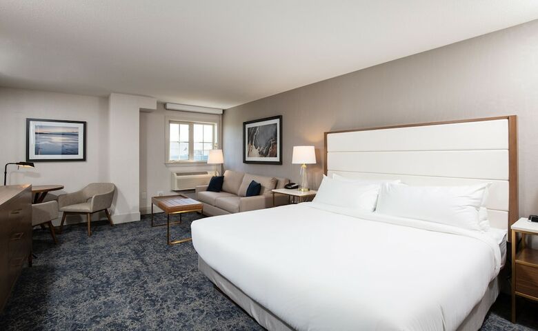 Pomeroy Hotel Fort Mcmurray