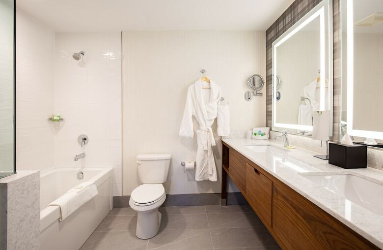 Pomeroy Hotel Fort Mcmurray