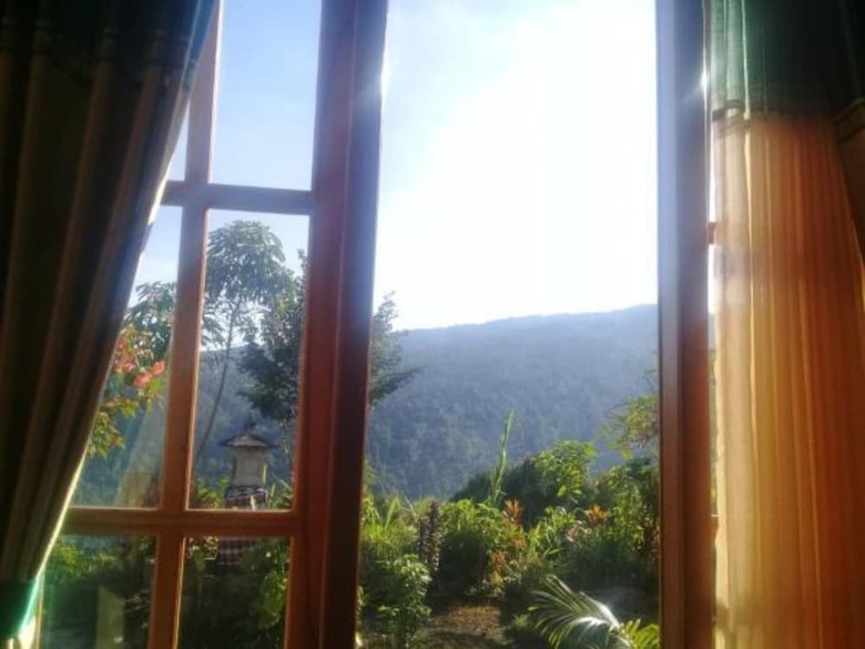Hotel Aris Homestay And Warung Made