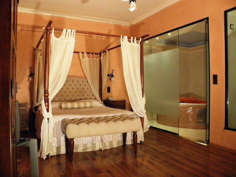Hotel Anastazia Luxury Suites & Rooms