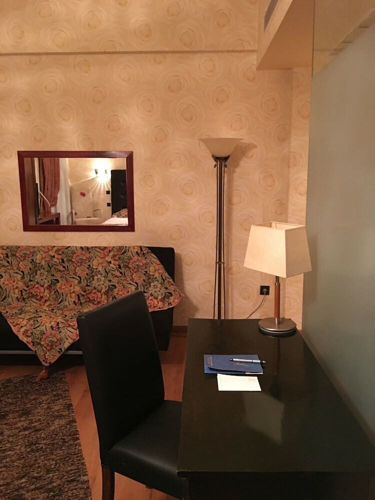 Hotel Anastazia Luxury Suites & Rooms