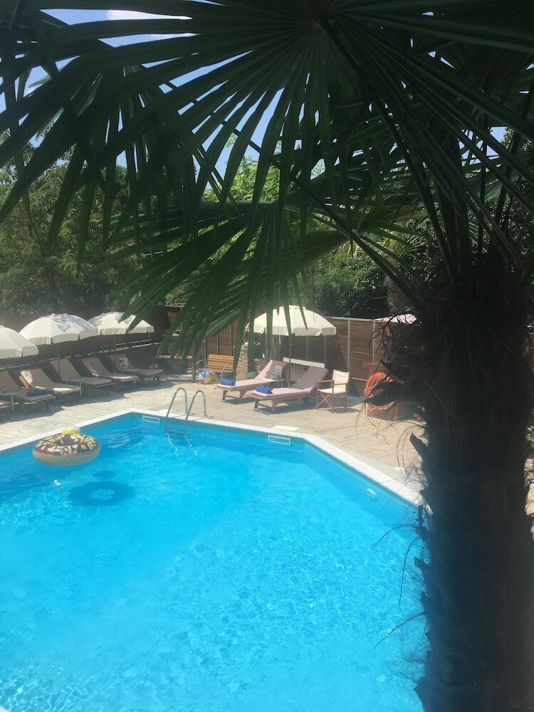 Hotel Anastazia Luxury Suites & Rooms