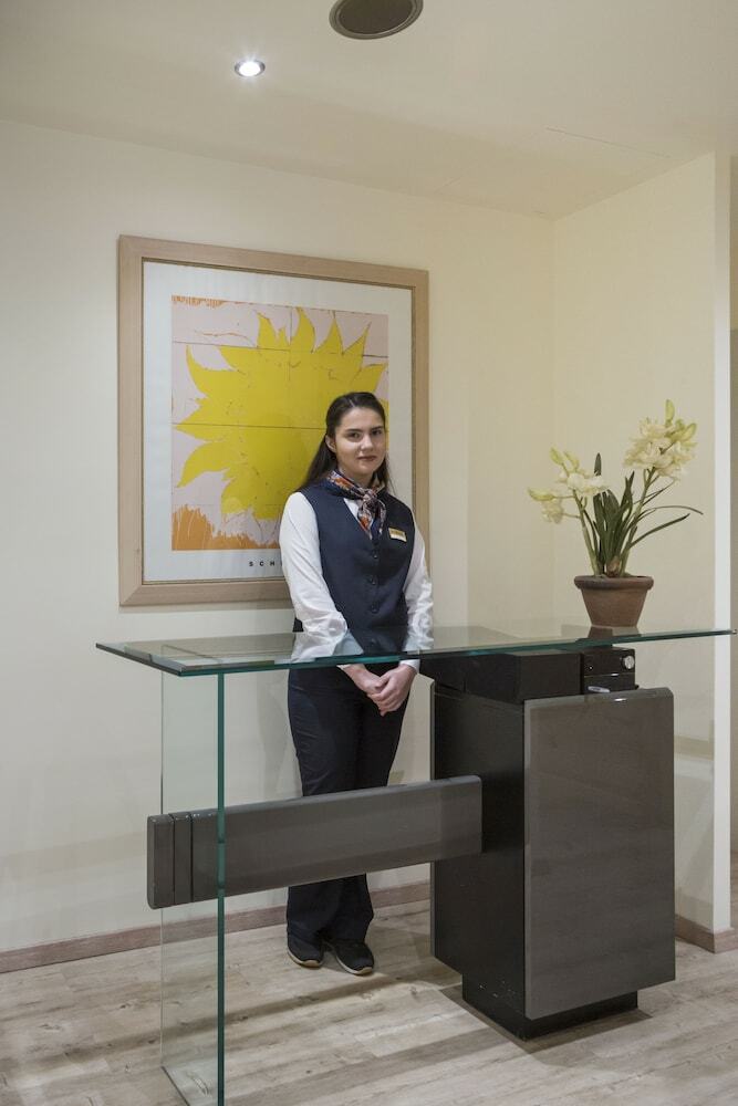 Hotel Anastazia Luxury Suites & Rooms