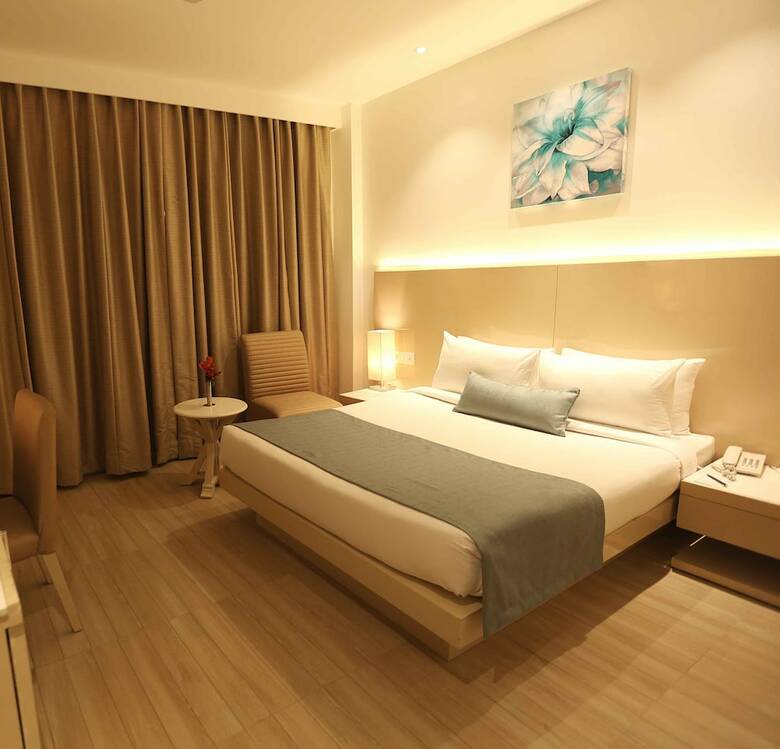 Hotel Shanti Palace