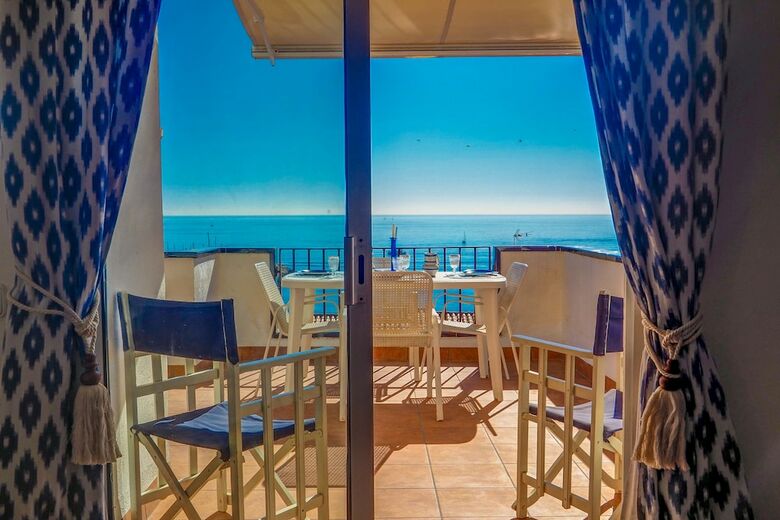 Amazing Seaview Apartment