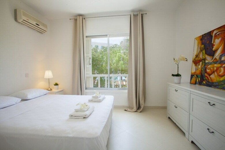 Central Protaras Sunrise Villa
