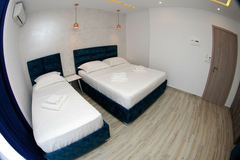 Hotel Kuburi