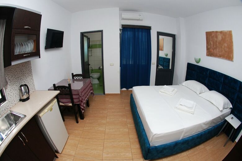 Hotel Kuburi