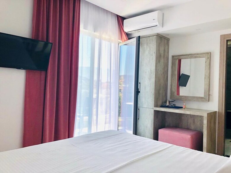 Hotel Kuburi