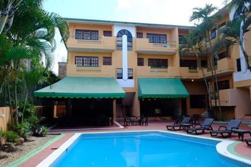 Calypso Beach Hotel