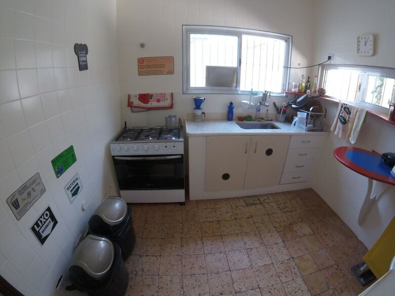 Hostal Bertioga Beach Hostel