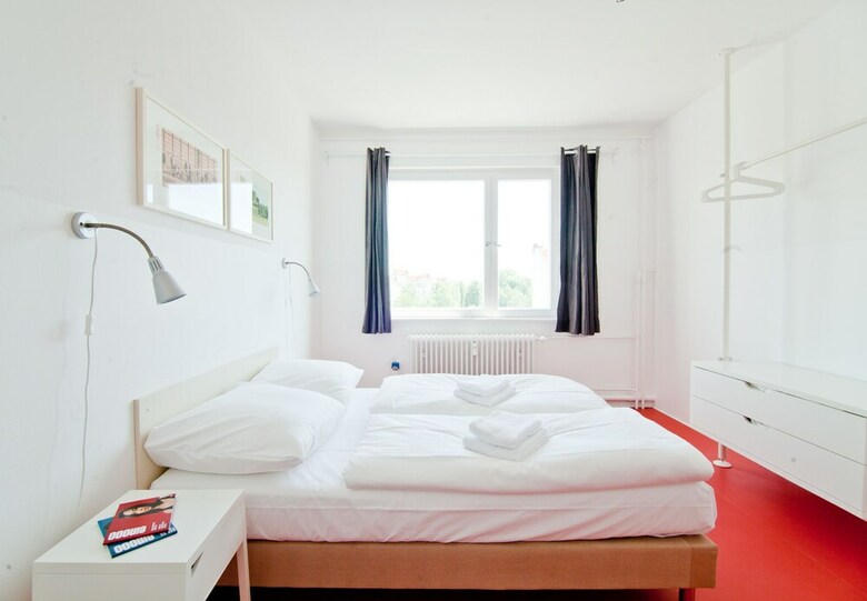 Apartments Elpilar Wedding