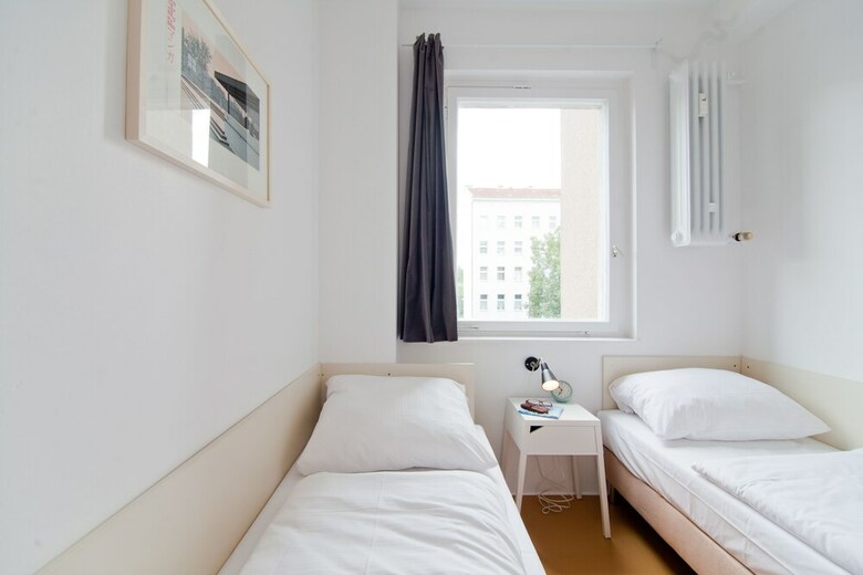 Apartments Elpilar Wedding