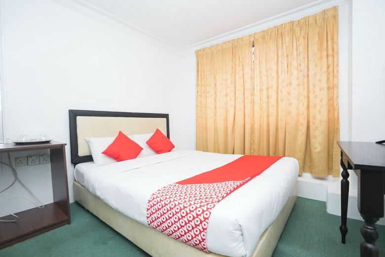 Oyo 757 Mgu Firdaus Hotel