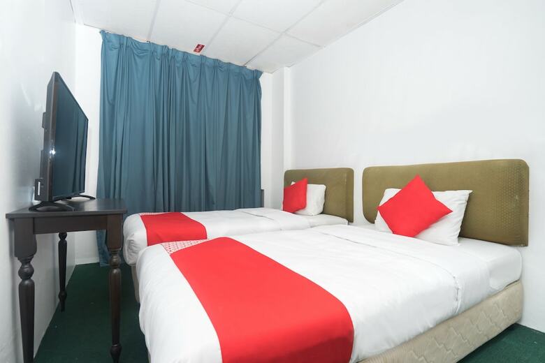 Oyo 757 Mgu Firdaus Hotel