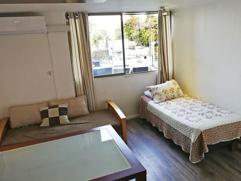 Amistar Apartments