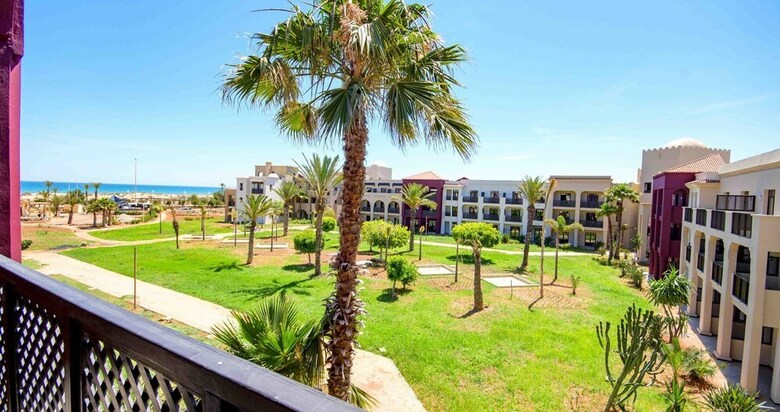 Hotel Oasis Blue Pearl
