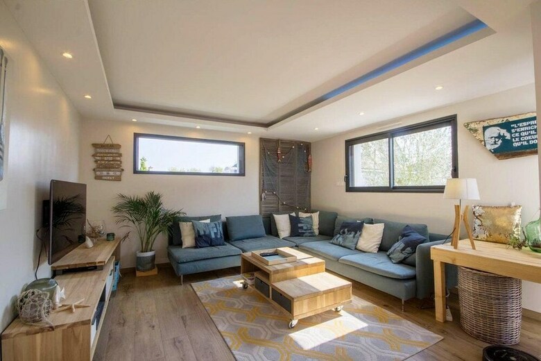 Maison De Standing