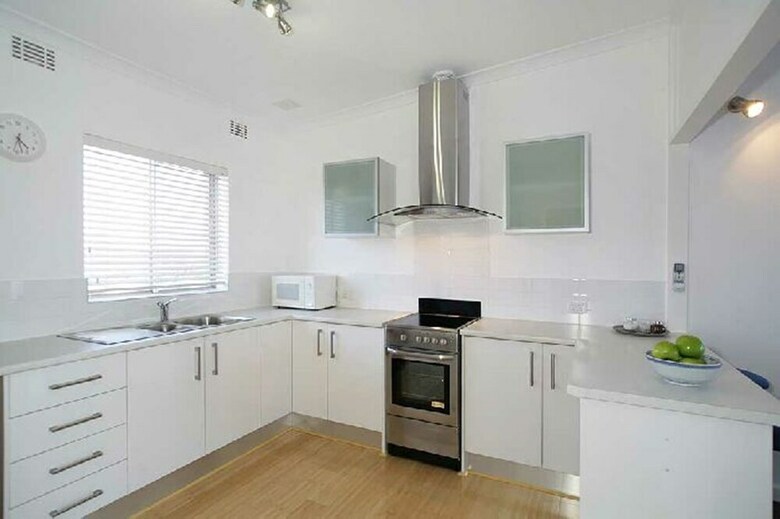 Eagles Nest Holiday Or Business Apartment