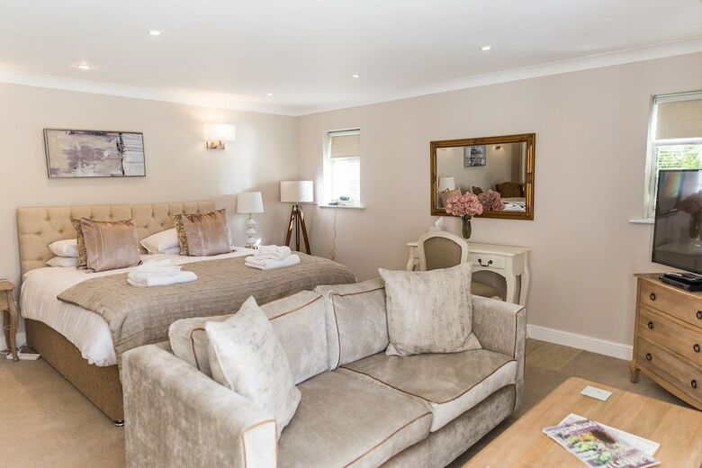 Bed & Breakfast Cricketfield House - Guest House