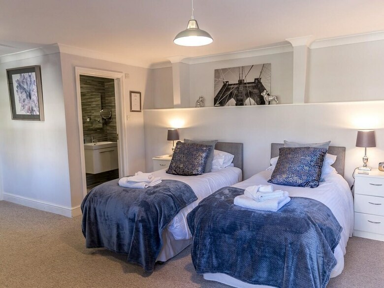 Bed & Breakfast Cricketfield House - Guest House