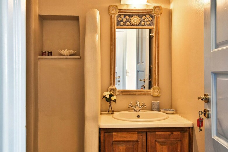 Villa Anerousses Mykonian Traditional Houses