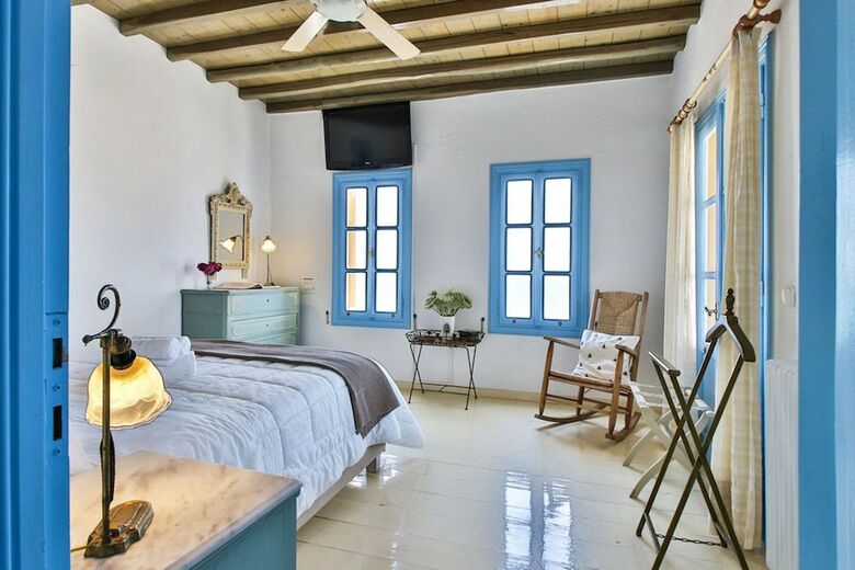 Villa Anerousses Mykonian Traditional Houses
