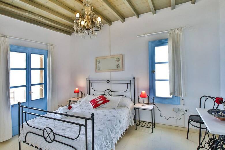 Villa Anerousses Mykonian Traditional Houses