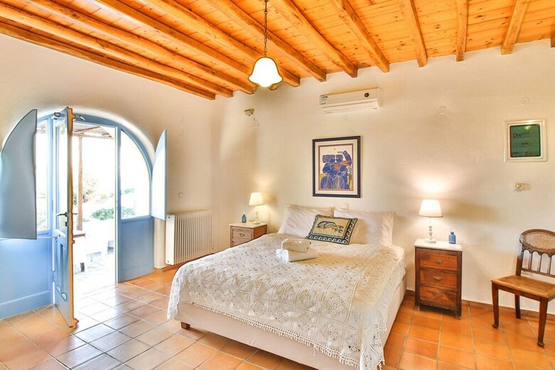 Villa Anerousses Mykonian Traditional Houses