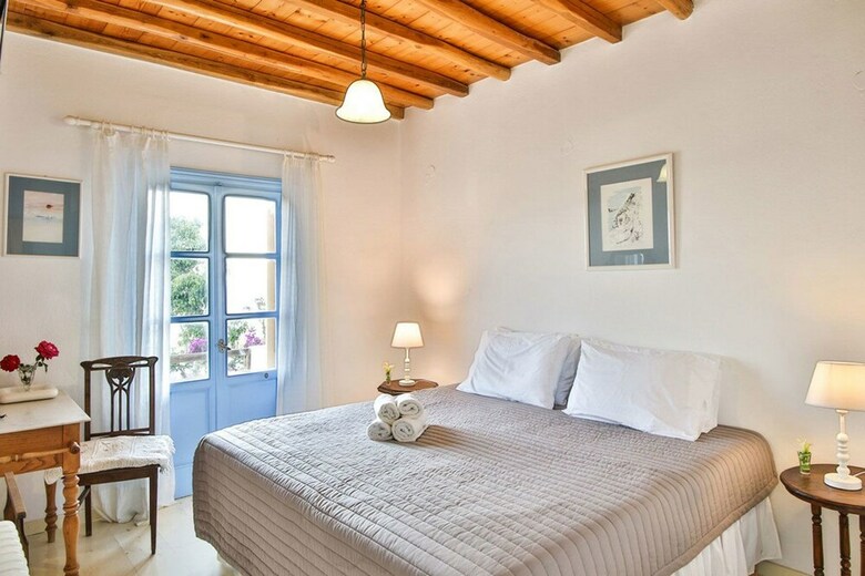 Villa Anerousses Mykonian Traditional Houses