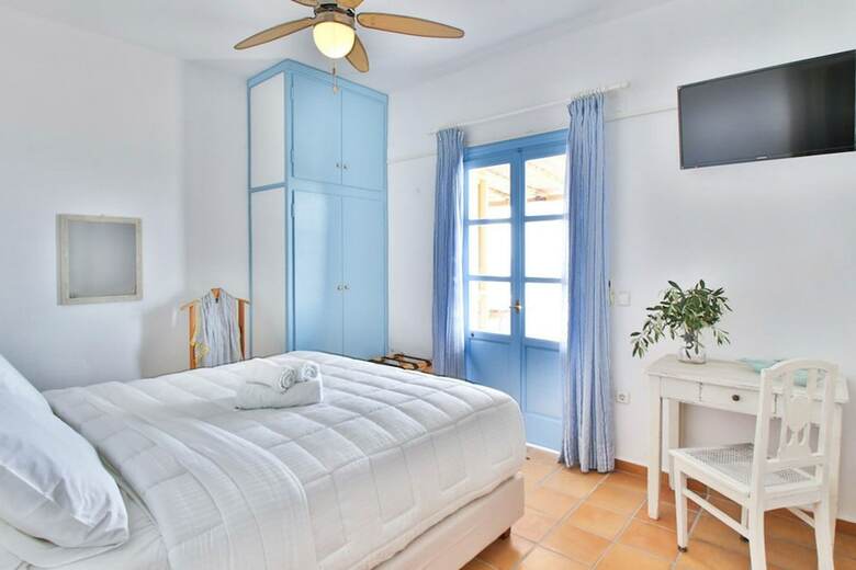 Villa Anerousses Mykonian Traditional Houses