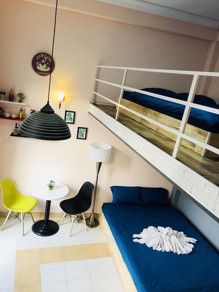 Hotel Q Lofts