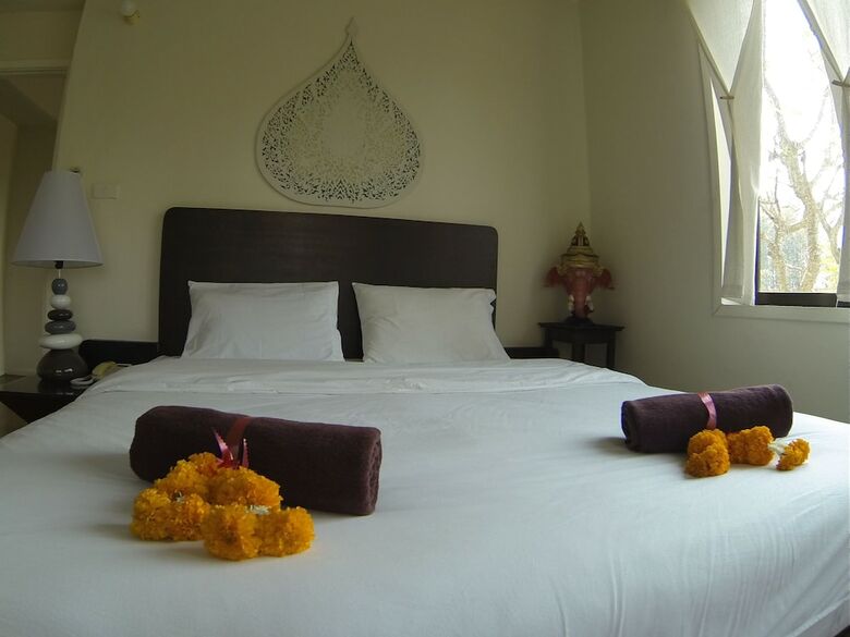 Hotel Amaravati Wellness Center And Resort