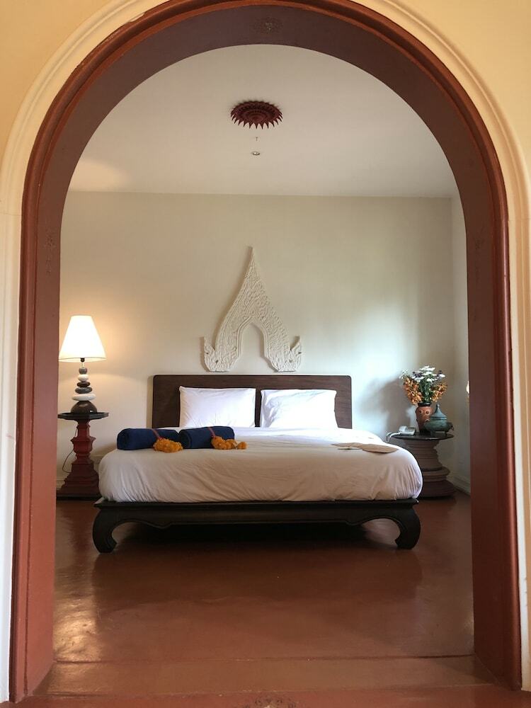 Hotel Amaravati Wellness Center And Resort