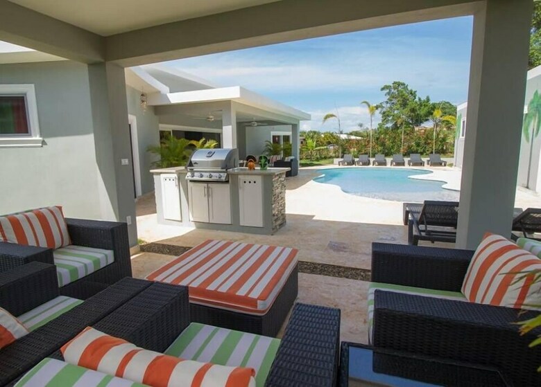 Casa Coco-pina At Residential Casa Linda
