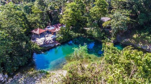 Riverside Private Lodge